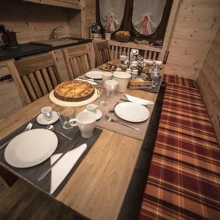 Le Riue 住宿加早餐酒店 阿帕里卡